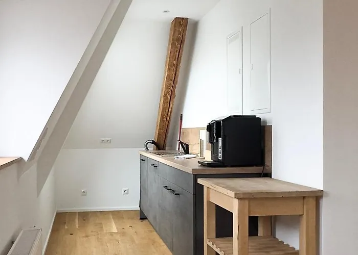 Apartment Modernes Maisonette-apartment Mit Terrasse I