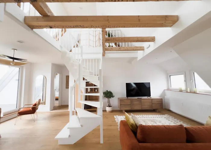 Modernes Maisonette-apartment Mit Terrasse I Apartment